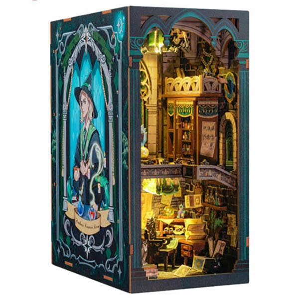 Darkness Commom Room Book Nook